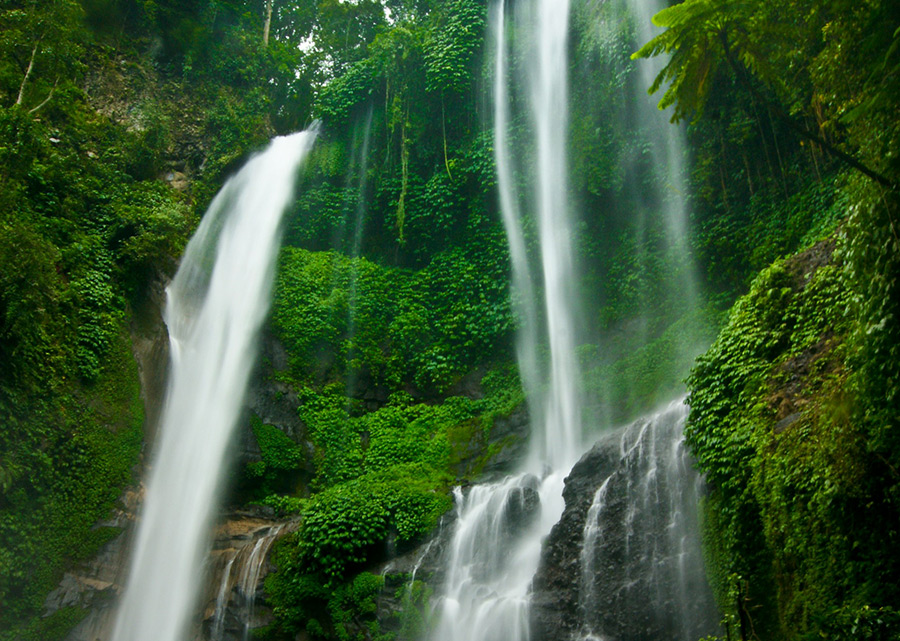Индинезия: Бали, водопад Секумпул