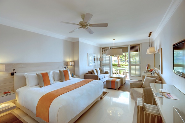 LUX Belle Mare 5*