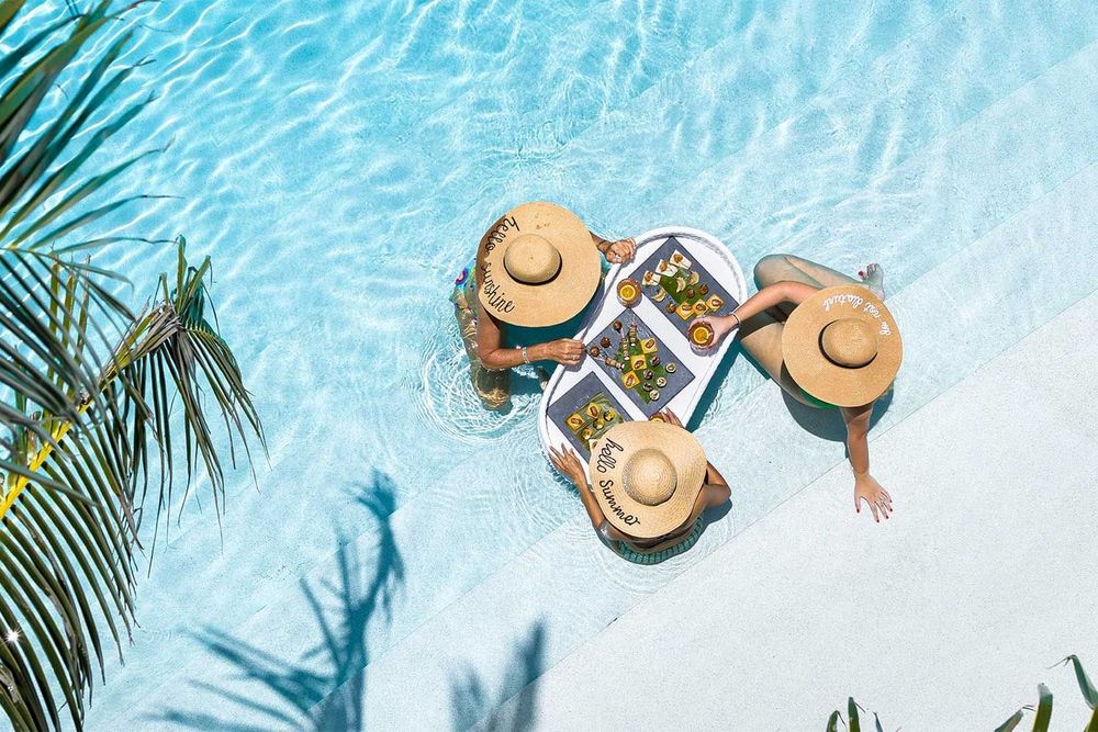 Мальдивы: Ifuru Island Maldives 5*, пляжный отдых