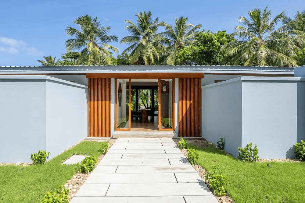 Мальдивы: Ifuru Island Maldives 5*, номера и виллы
