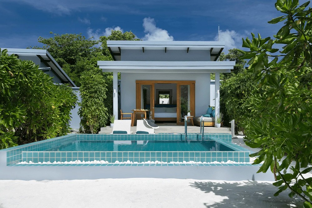 Мальдивы: Ifuru Island Maldives 5*, номера и виллы