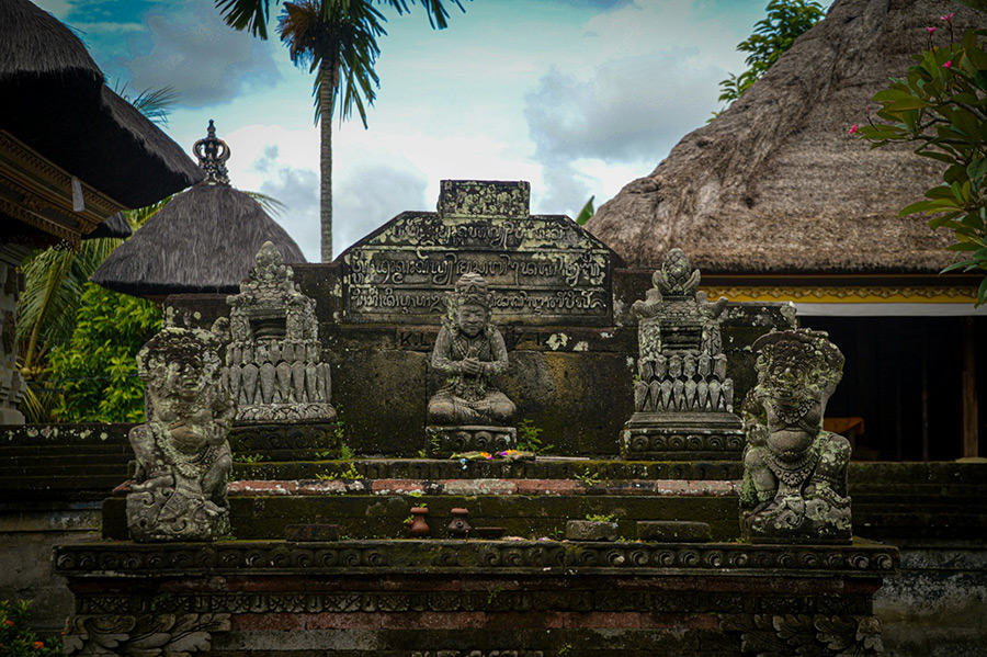 Индонезия: Бали, храм Гоа Лавах