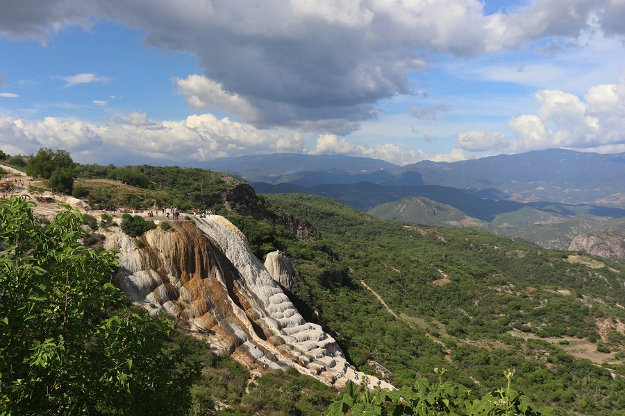 Мексика: Оахака, водопад Йерве Агуа