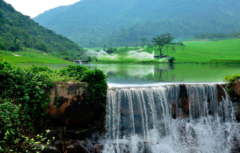 Китай: Хайнань, Sanya Dragon Valley Golf Club