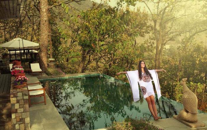 Индия: Ananda in the Himalayas