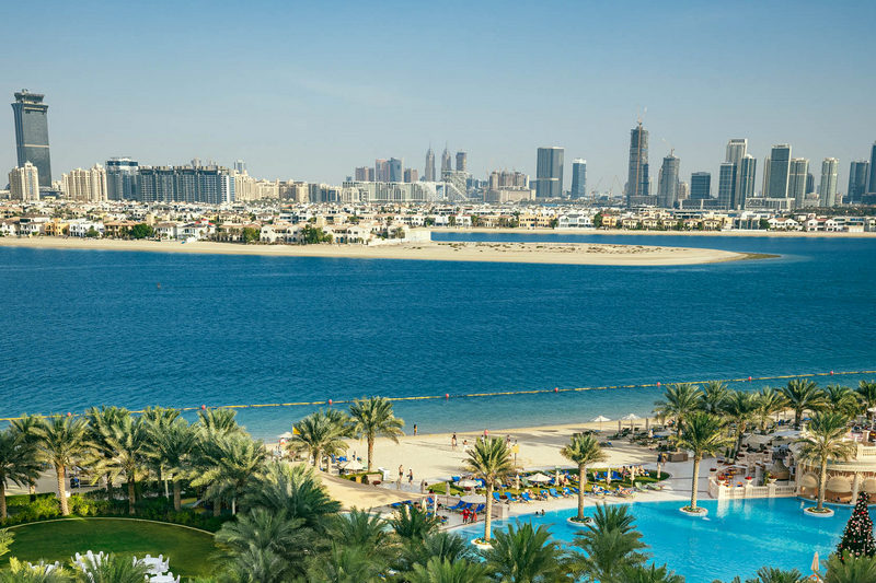 ОАЭ: Raffles The Palm Dubai, вид на город