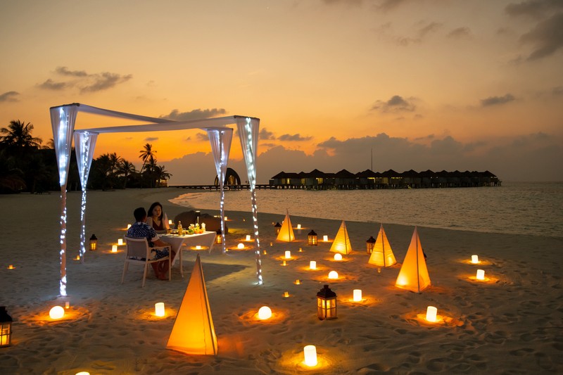 Мальдивы: Outrigger Maldives Maafushivaru 5*, приватный ужин