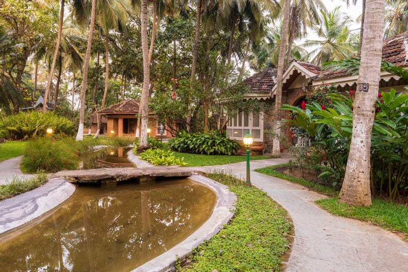 Индия: Kairali The Ayurvedic Healing Village 5*