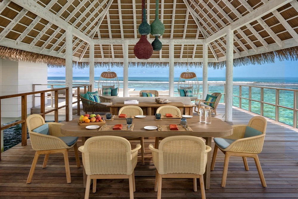 Мальдивы: Kanuhura Maldives 5*, рестораны