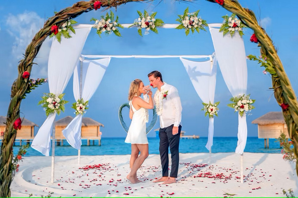 Мальдивы: You & Me Maldives 5*, свадебные церемонии