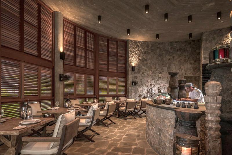 Сейшелы: Four Seasons Resort, рестораны
