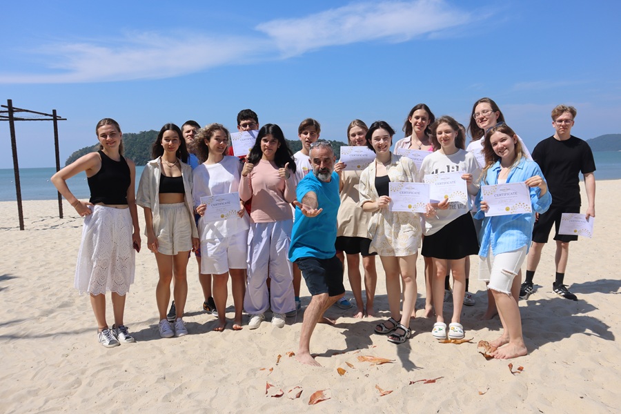 Малайзия: Embassy Travel&English Camp Borneo