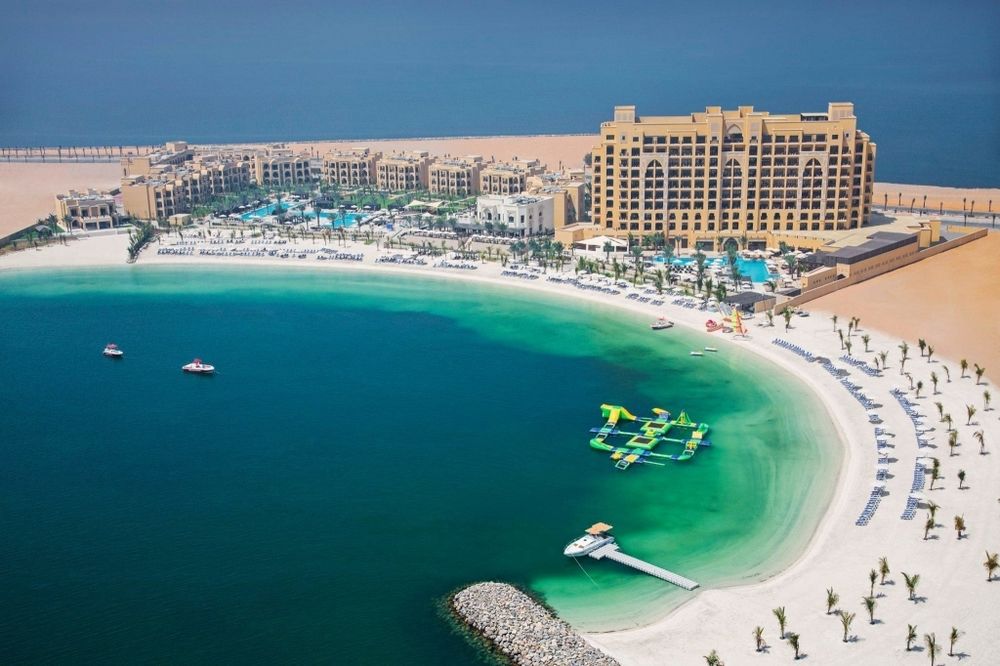 Double Tree by Hilton Resort & Spa Marjan Island 5*
