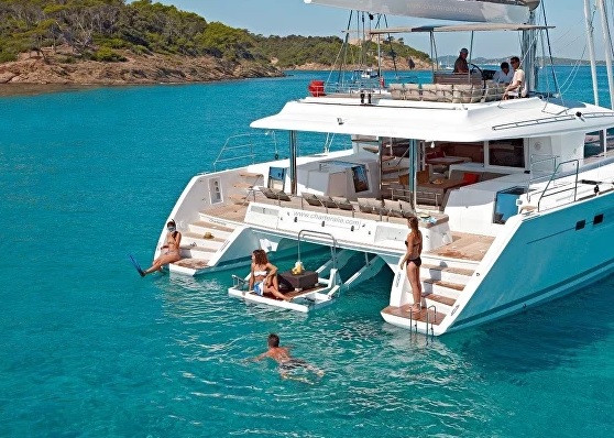 Lagoon 50