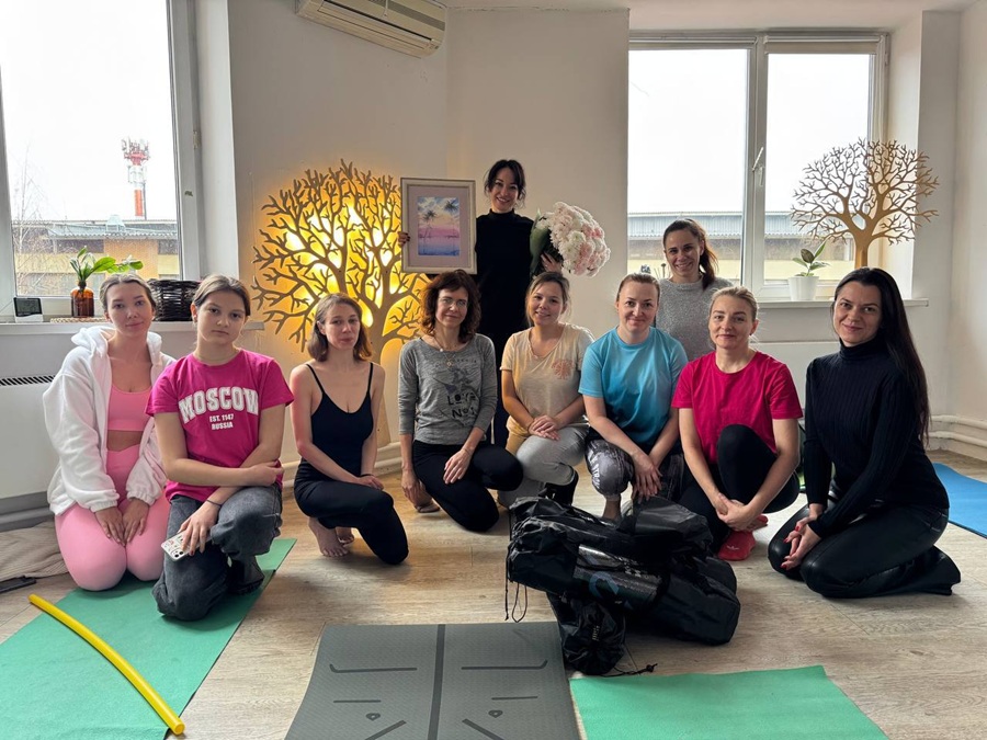 Тренер Анастасия Студеникина