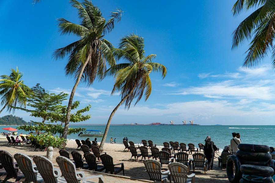 Малайзия: Лумут