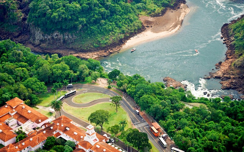 Бразилия: Фос-де-Игуасу