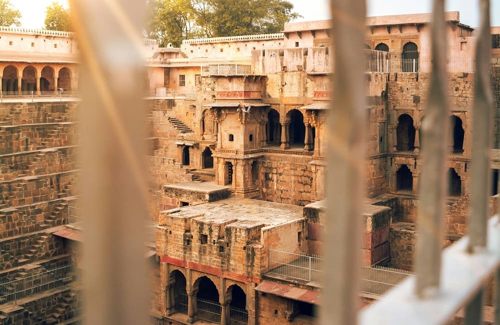 Индия: Абханери, ступенчатый колодец