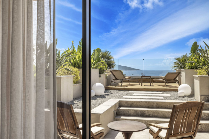 Serenity Terrace Sea View