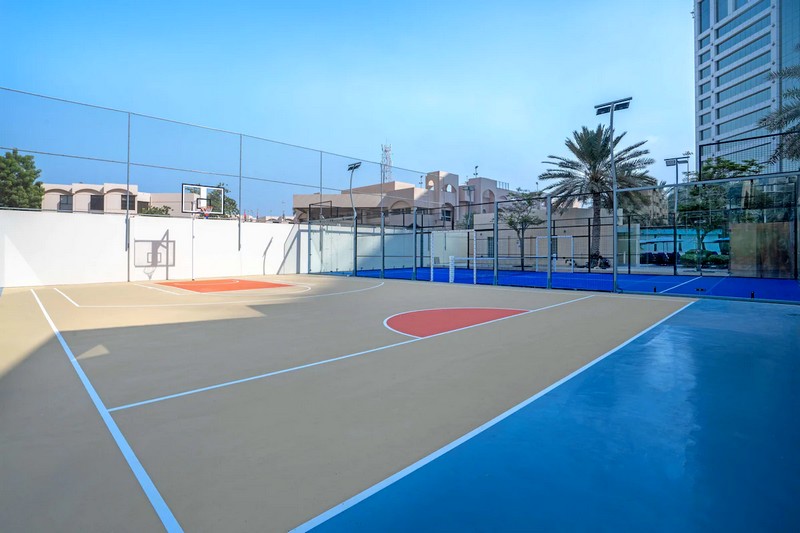 Бахрейн: The Diplomat Radisson Blu, теннис