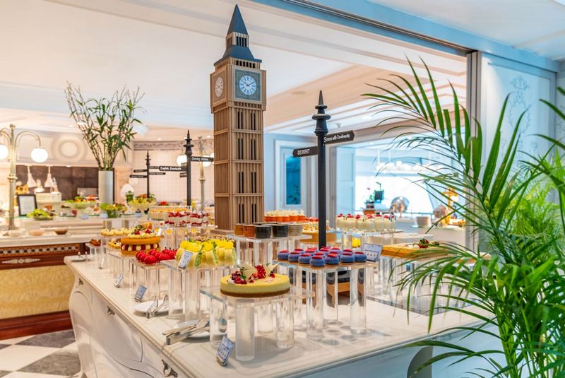 Бахрейн: The Ritz Carlton Bahrain, рестораны