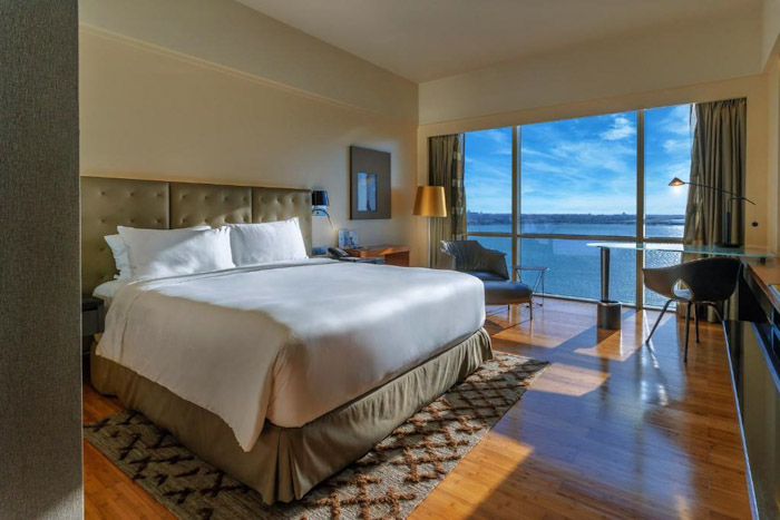 Club King Room with Sea view