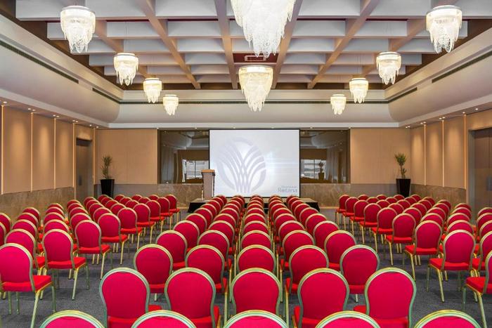 Конференц-зал