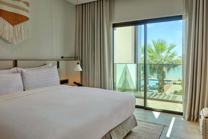 One Bedroom Ocean View Family Suite