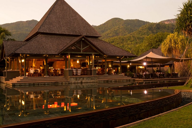 Сейшелы: Constance Ephelia Resort, рестораны