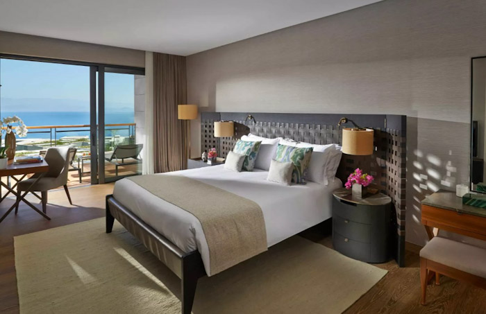 One Bedroom Apartment Sea View