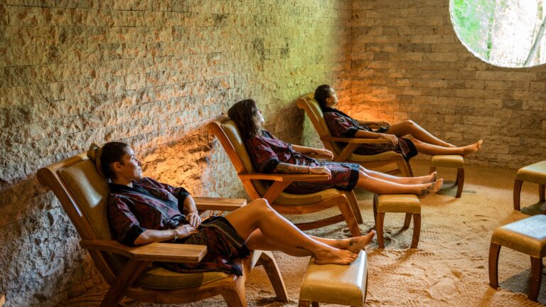 Индонезия: Бали, Gdas Bali