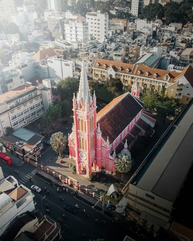 Вьетнам: Хошимин, Кафедральный собор Notre Dame de Saigon