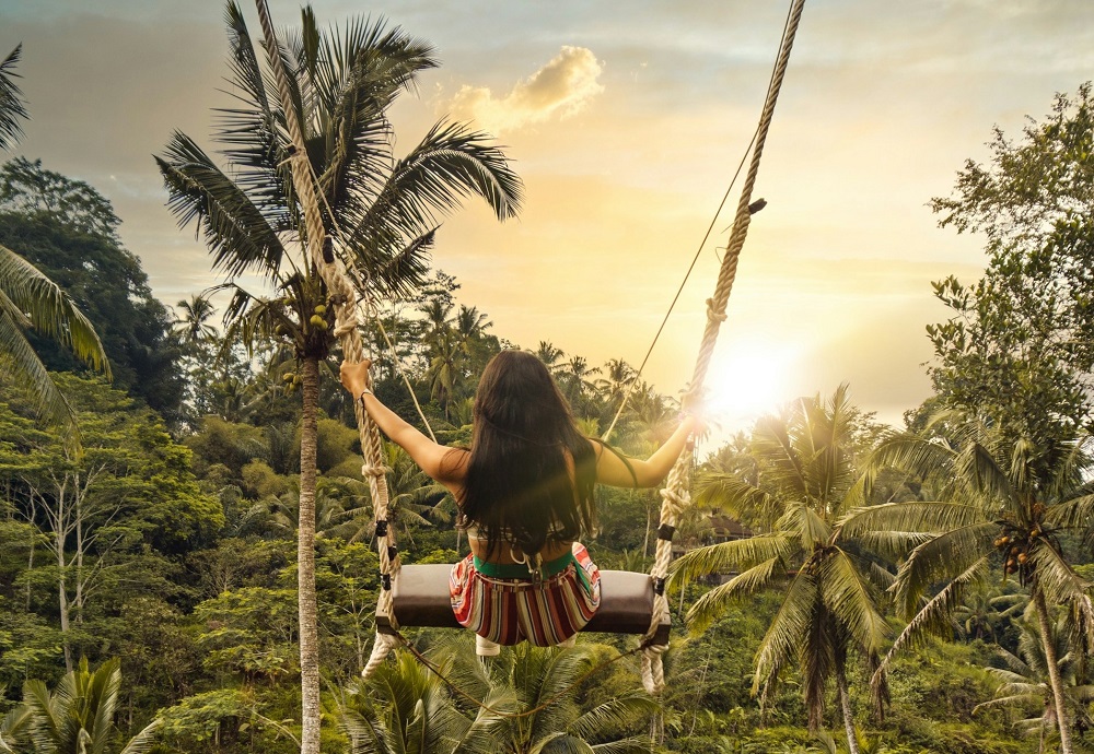 Индонезия: Бали, знаменитые качели