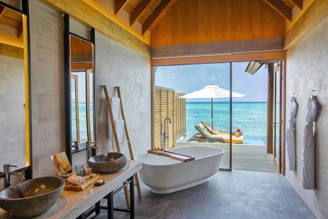 Emerald Faarufushi Resort, размещение
