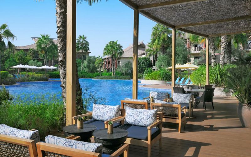 ОАЭ: Дубай, Lapita Dubai Parks, рестораны