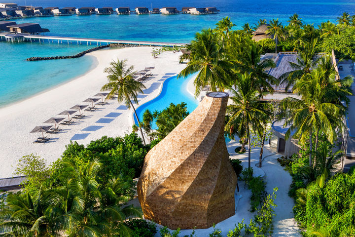 Пляжный отдых на Мальдивах: The St Regis Maldives Vommuli Resort 5*