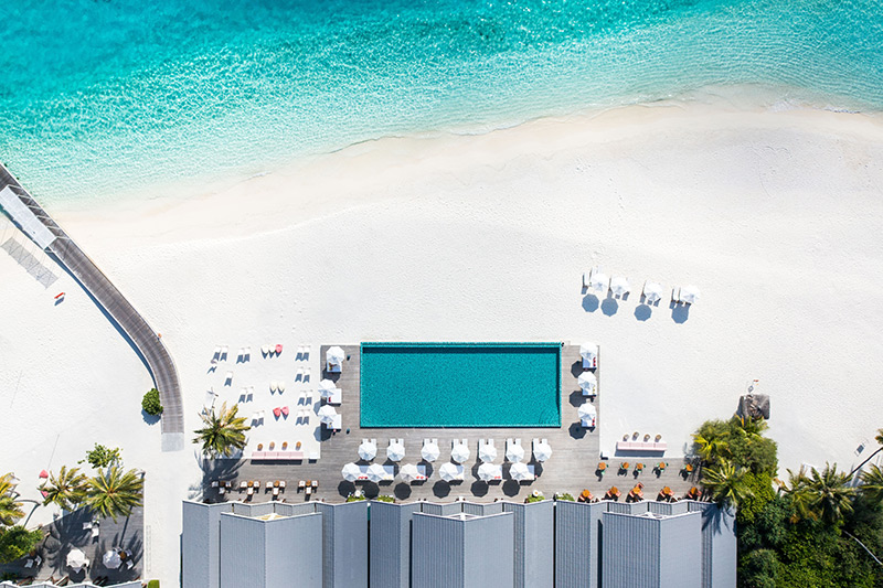 The Standard Huruvalhi Maldives 5* - бассейн