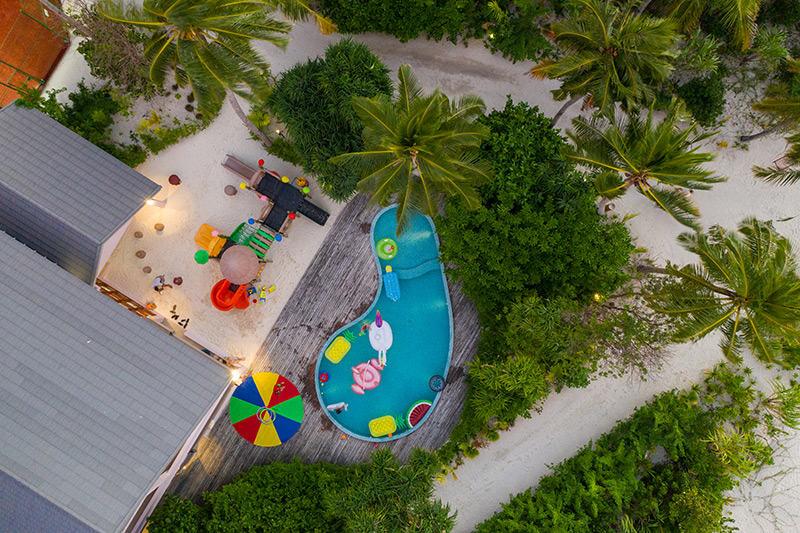 Детский клуб Lil’ Shark Kid’s Club - Standard Huruvalhi Maldives