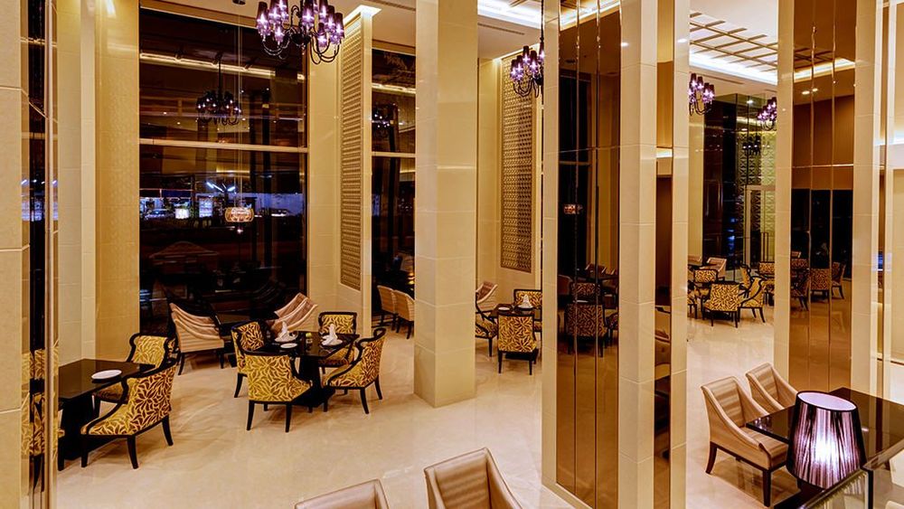 Mandarin Hotel Managed by Centre Point 4*