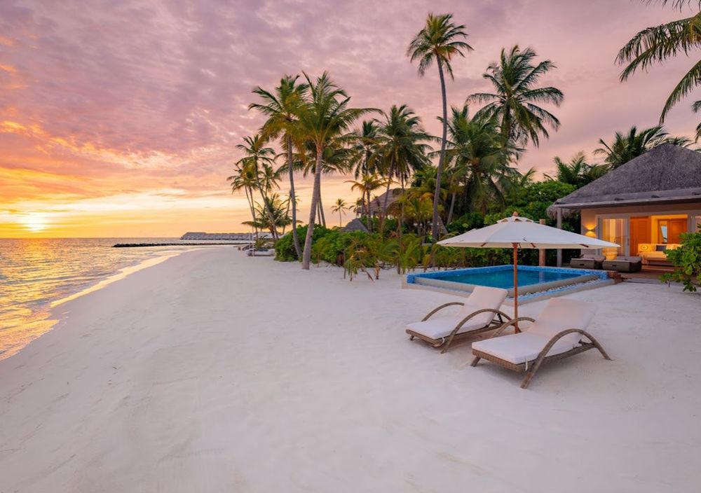 Pool Sunset Beach Villa