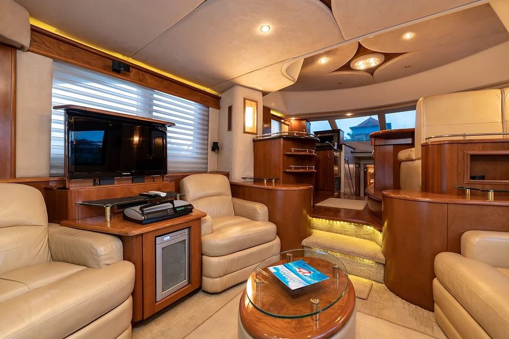 Seyscapes Yacht Charter - Life of Riley