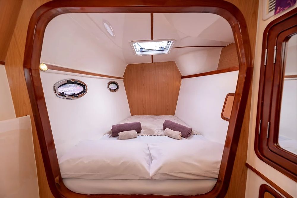 Seyscapes Yacht Charter - Suzy Q