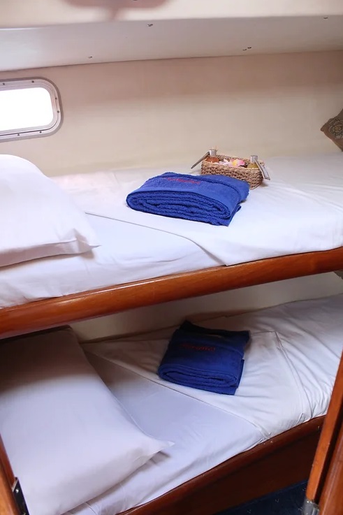 Seyscapes Yacht Charter - Tina