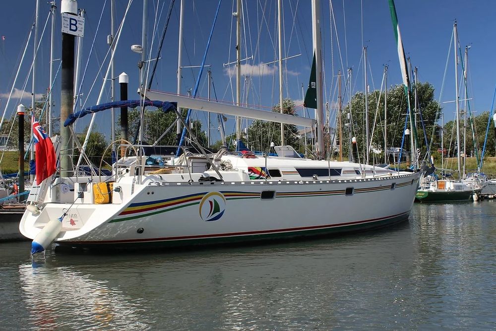 Seyscapes Yacht Charter - Tina
