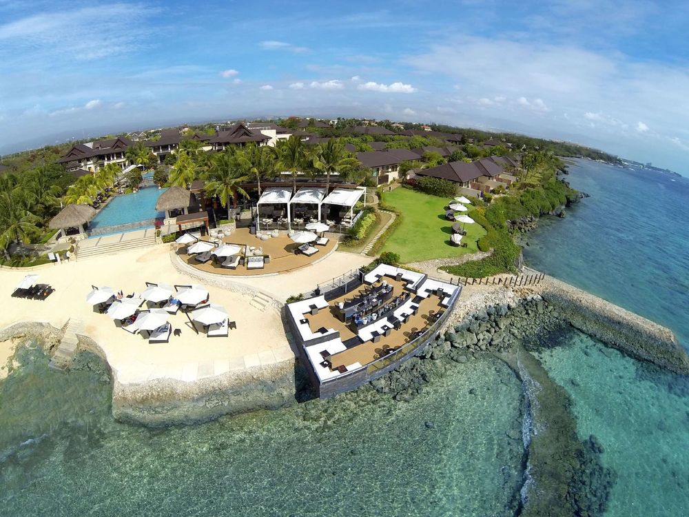 Crimson Resort & Spa