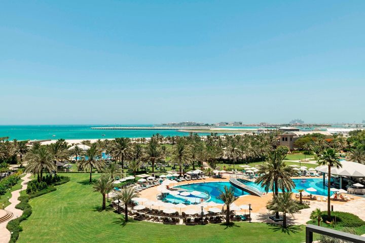 Вид из номеров Le Royal Meridien Beach