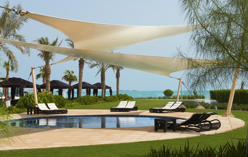 Катар: Доха, The St. Regis Doha 5*