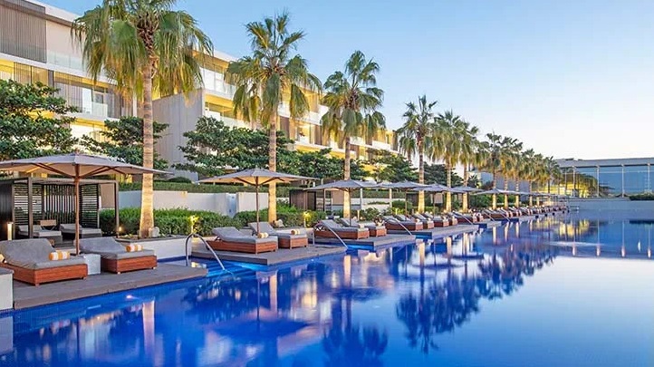 The Poolside Lounge