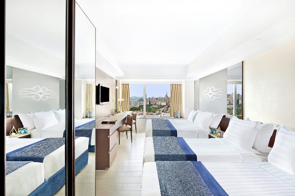 Гонконг: Harbour Plaza 8 Degrees 4*