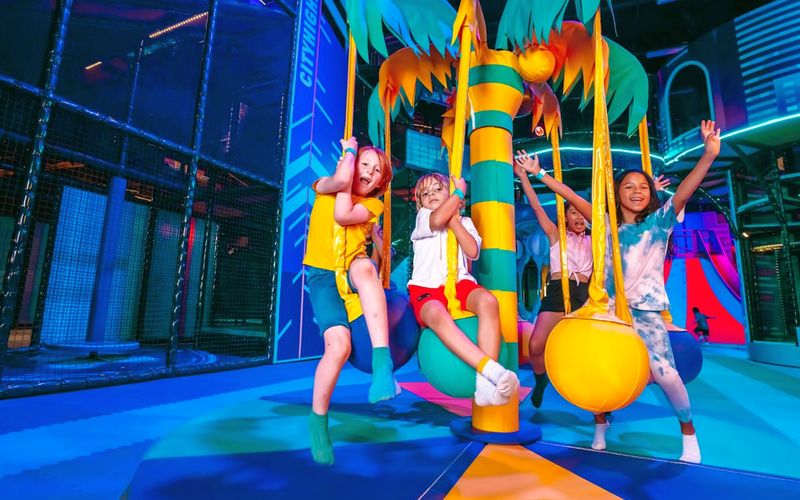 ОАЭ: Дубай, Lapita Dubai Parks, тематические парки